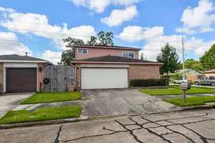 8323 E Ridge Dr, Houston, TX 77040 - Photo 23