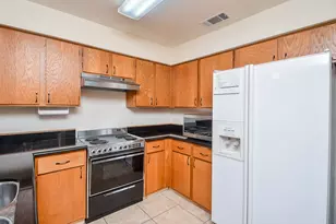 8323 E Ridge Dr, Houston, TX 77040 - Photo 9