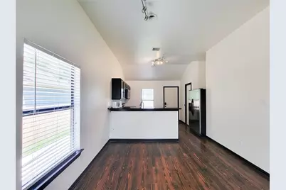 1904 Davis Street, Houston, TX 77026 - Photo 7