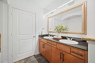 1901 Post Oak Blvd, Houston, TX 77056 - Photo 17