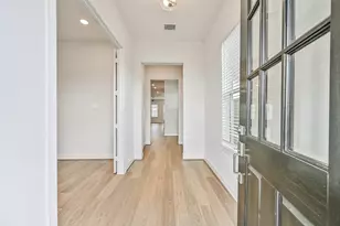 2523 S Houston Ave, Pearland, TX 77581 - Photo 5