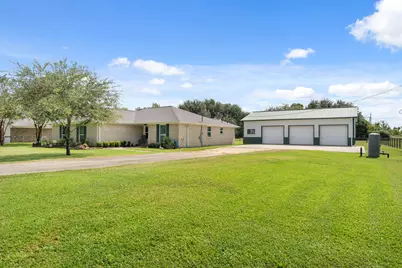 6315 Sprigg Street, Fulshear, TX 77441 - Photo 17