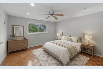 10152 Longmont Drive #38/10, Houston, TX 77042 - Photo 15