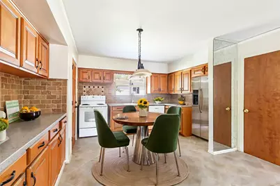 7111 Oak Village Drive, Houston, TX 77396 - Photo 3