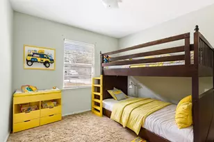 7111 Oak Village Dr, Houston, TX 77396 - Photo 7