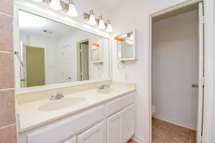 2202 Naomi St, Houston, TX 77054 - Photo 35