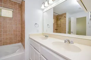 2202 Naomi St, Houston, TX 77054 - Photo 33