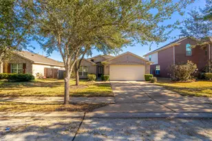 6022 Strong Bank, Missouri City, TX 77459 - Photo 1