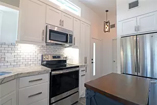 2310 McDuffie St, Houston, TX 77019 - Photo 19