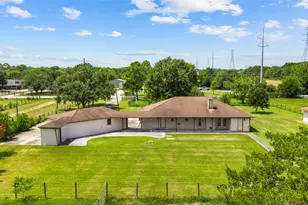 2915 Cemetery Rd, Santa Fe, TX 77517 - Photo 29
