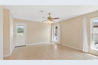 2915 Cemetery Road, Santa Fe, TX 77517 - Photo 9