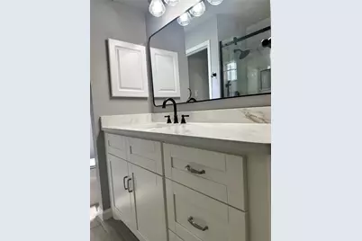 8708 Haverstock Drive, Houston, TX 77031 - Photo 11