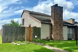 8708 Haverstock Dr, Houston, TX 77031 - Photo 21