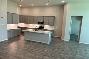 2502 Shallow Lake Dr, Iowa Colony, TX 77583 - Photo 5