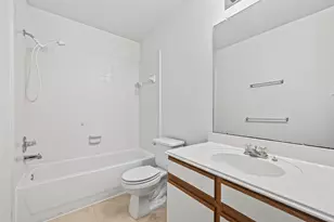 16831 Dunbar Grove Ct, Sugar Land, TX 77498 - Photo 37