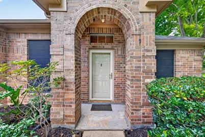 16831 Dunbar Grove Court, Sugar Land, TX 77498 - Photo 5