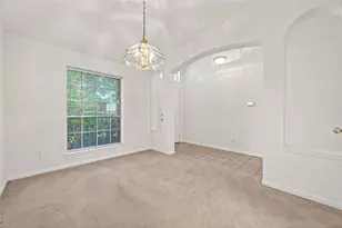 16831 Dunbar Grove Ct, Sugar Land, TX 77498 - Photo 9