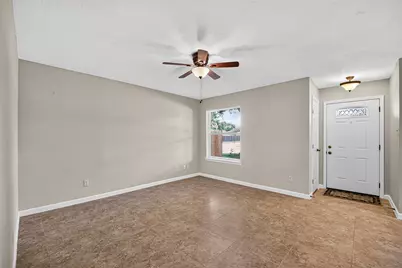 4807 Fairdale Street, Pasadena, TX 77505 - Photo 9