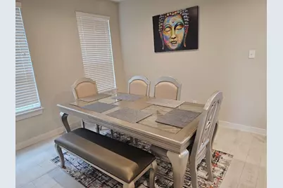 5639 Silverleaf Oak Lane, Houston, TX 77066 - Photo 9