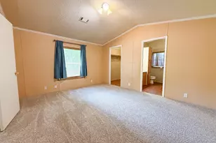 4887 Long Shadows Rd, Navasota, TX 77868 - Photo 19