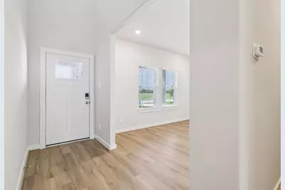 5223 Kingdom Heights Boulevard, Rosenberg, TX 77471 - Photo 3