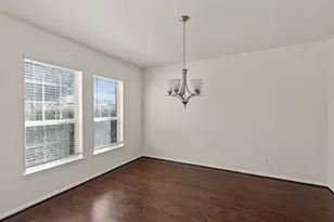 2218 Golden Bay Ln, Richmond, TX 77469 - Photo 9