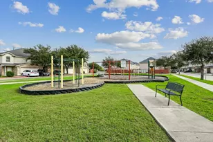 12022 Clifton Oaks Dr, Houston, TX 77099 - Photo 7