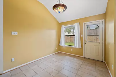 2818 Blue Jay Circle, Humble, TX 77396 - Photo 11