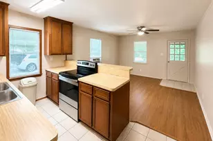 5801 Sapp Rd, Conroe, TX 77304 - Photo 3