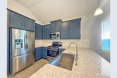 1707 Prairie Ridge Court, Angleton, TX 77515 - Photo 9