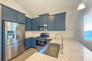 1707 Prairie Ridge Ct, Angleton, TX 77515 - Photo 9