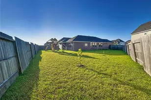 1707 Prairie Ridge Ct, Angleton, TX 77515 - Photo 37