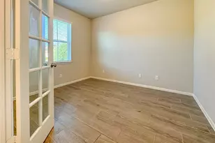 1707 Prairie Ridge Ct, Angleton, TX 77515 - Photo 7
