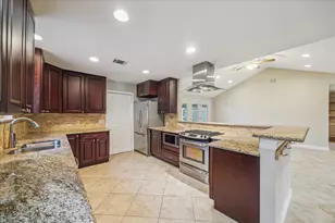 5211 W Bellfort Ave, Houston, TX 77035 - Photo 7