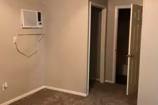 1020 1/2 N Main St, Baytown, TX 77520 - Photo 5