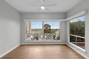 1302 Marina Bay Dr, Kemah, TX 77565 - Photo 41