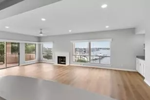 1302 Marina Bay Dr, Kemah, TX 77565 - Photo 27