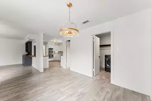 8131 Theisswood Rd, Spring, TX 77379 - Photo 15