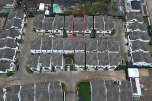 1745 Ojeman Point Ln, Houston, TX 77055 - Photo 43