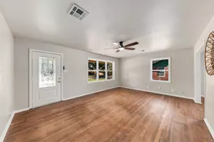 5802 Jason St, Houston, TX 77074 - Photo 7