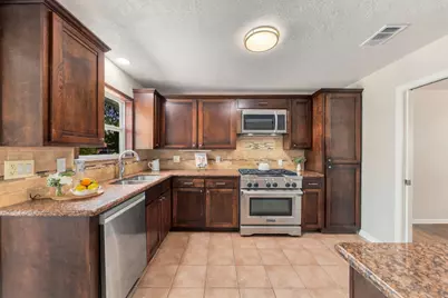 5802 Jason Street, Houston, TX 77074 - Photo 9