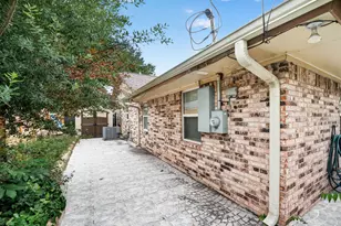 8522 Westview Dr, Houston, TX 77055 - Photo 25