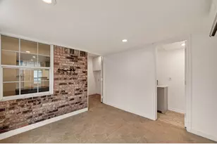 8522 Westview Dr, Houston, TX 77055 - Photo 17