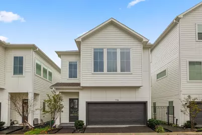 726 Carriage Knolls Drive, Houston, TX 77008 - Photo 1