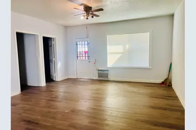 7328 Bauman Road, Houston, TX 77022 - Photo 13