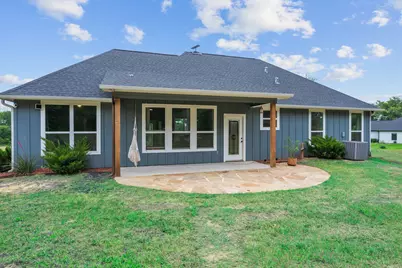 10856 Whispering Oaks Drive, Hearne, TX 77859 - Photo 23