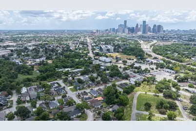 3112 Hyacinth Street, Houston, TX 77009 - Photo 7