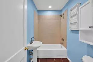 617 4th Ave N, Texas City, TX 77590 - Photo 15