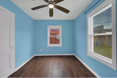617 4th Avenue N, Texas City, TX 77590 - Photo 13