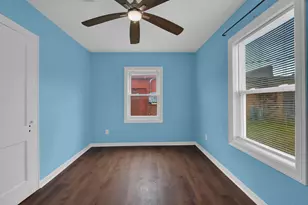 617 4th Ave N, Texas City, TX 77590 - Photo 13
